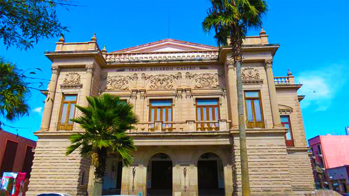 Teatro Ricardo Castro